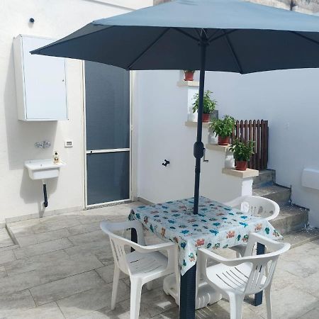 Casa Di Nonna Uccia Villa Casamassella Exteriör bild